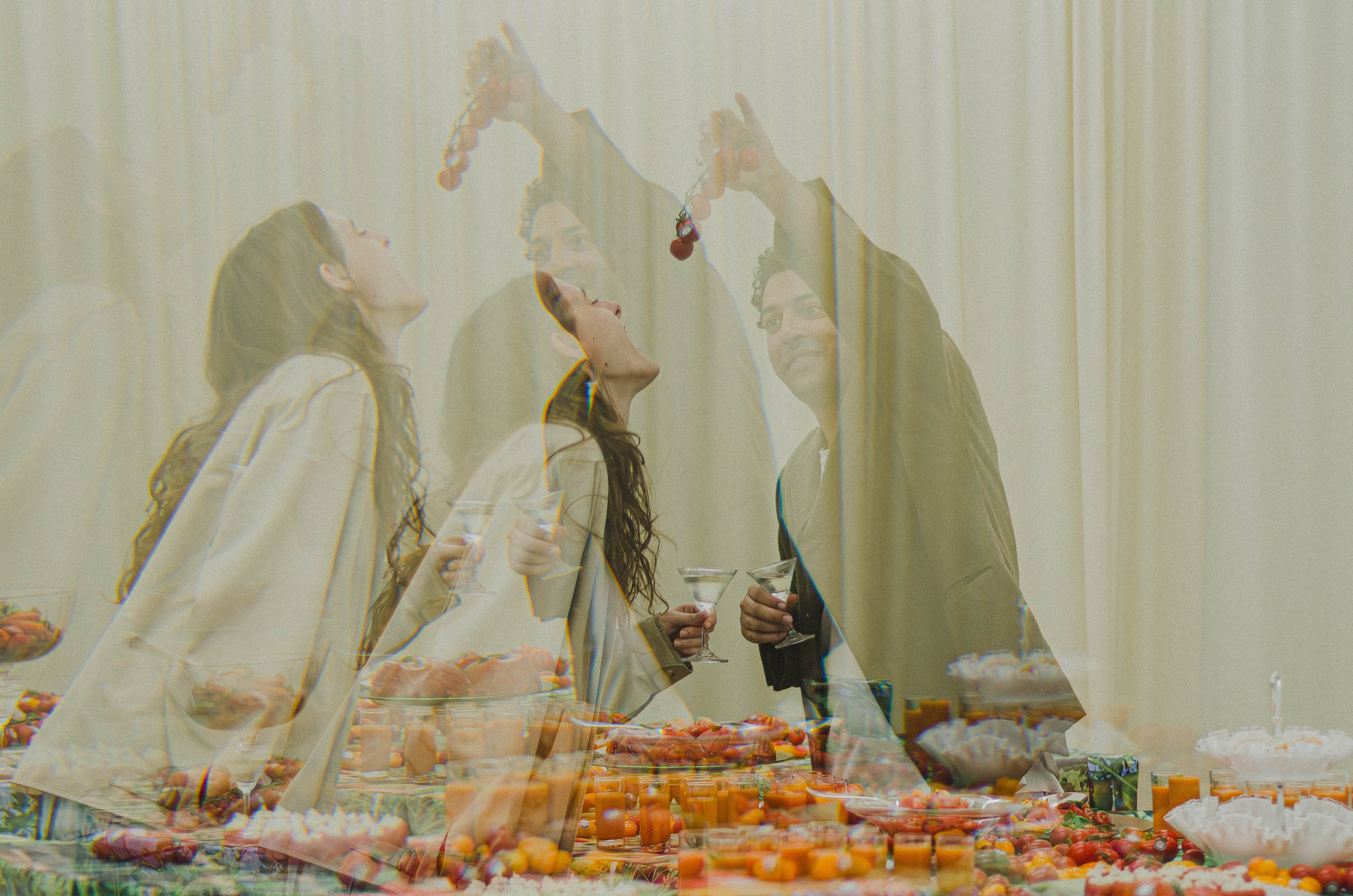 Tomato Dream Process and Encounter